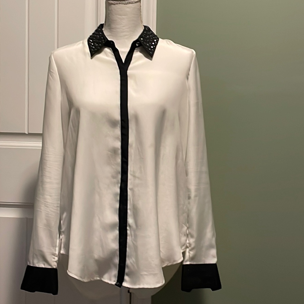 Off White With Black Accepts Button Down.
